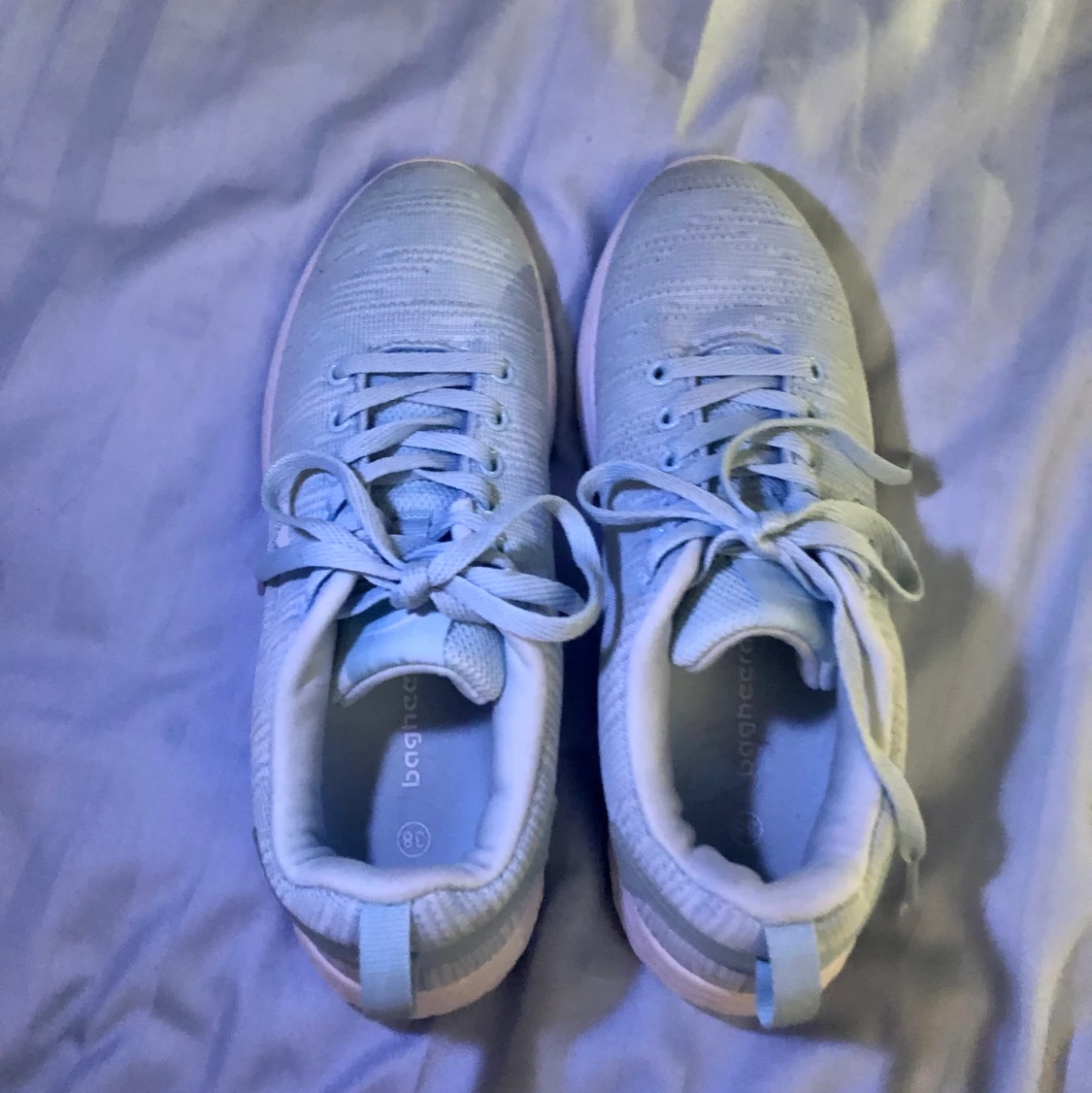 Bagheera flow blue/white