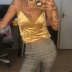 Ny sammetstopp  - Använd fåtal gånger, xs