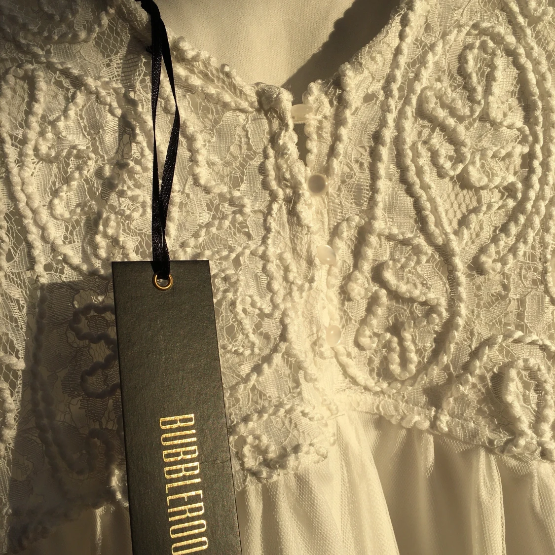 Ayla Dress White från Bubbleroom - 91