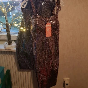 Dress - Festklänning