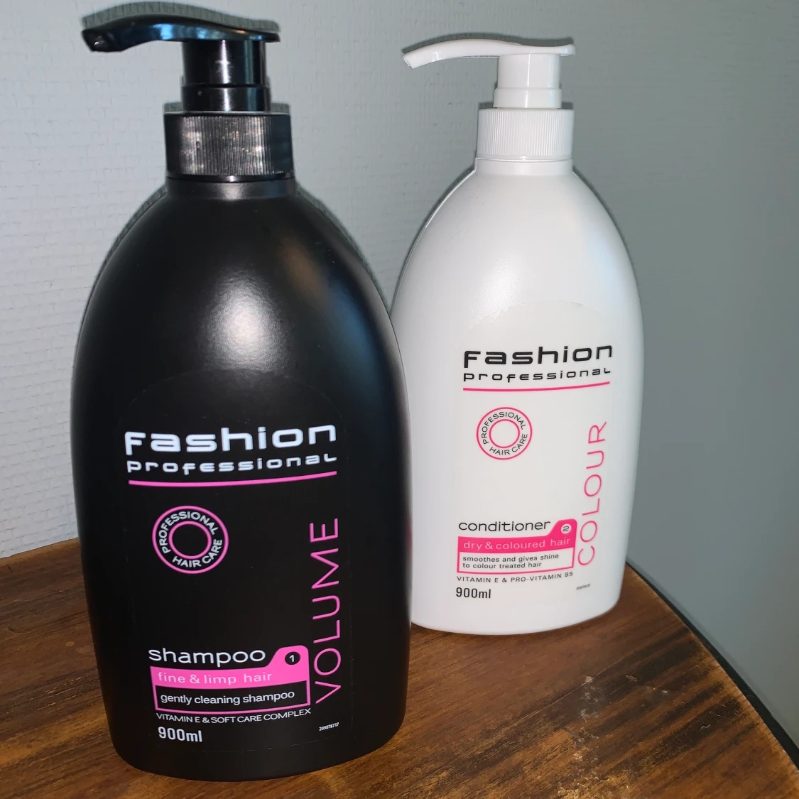 Oanvända schampoo och balsam 