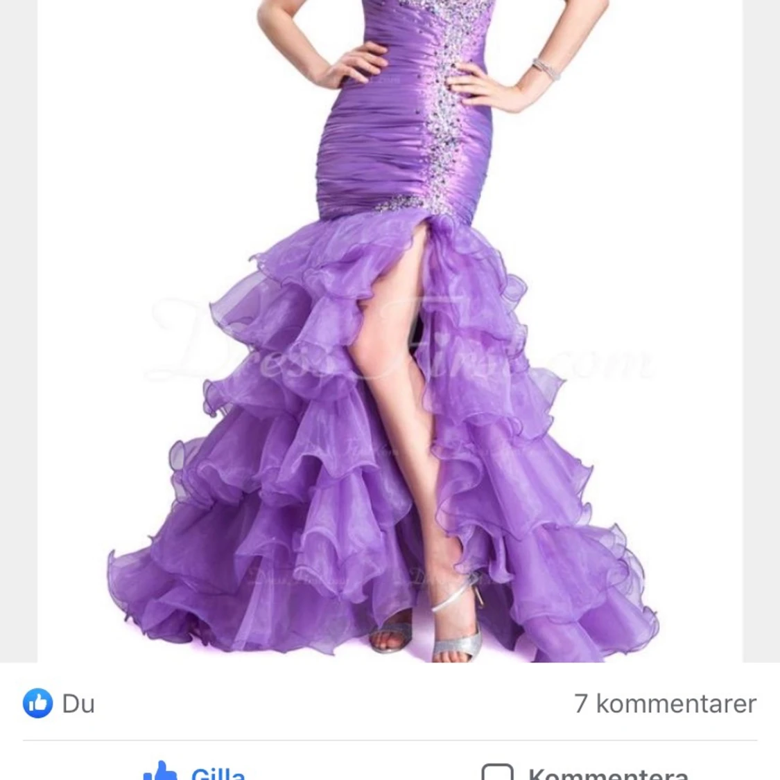 Festklänning i olivgrön färg 