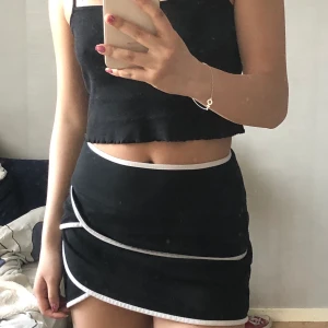 Söt kjol - second hand kjol ❤️ frakt 44kr 