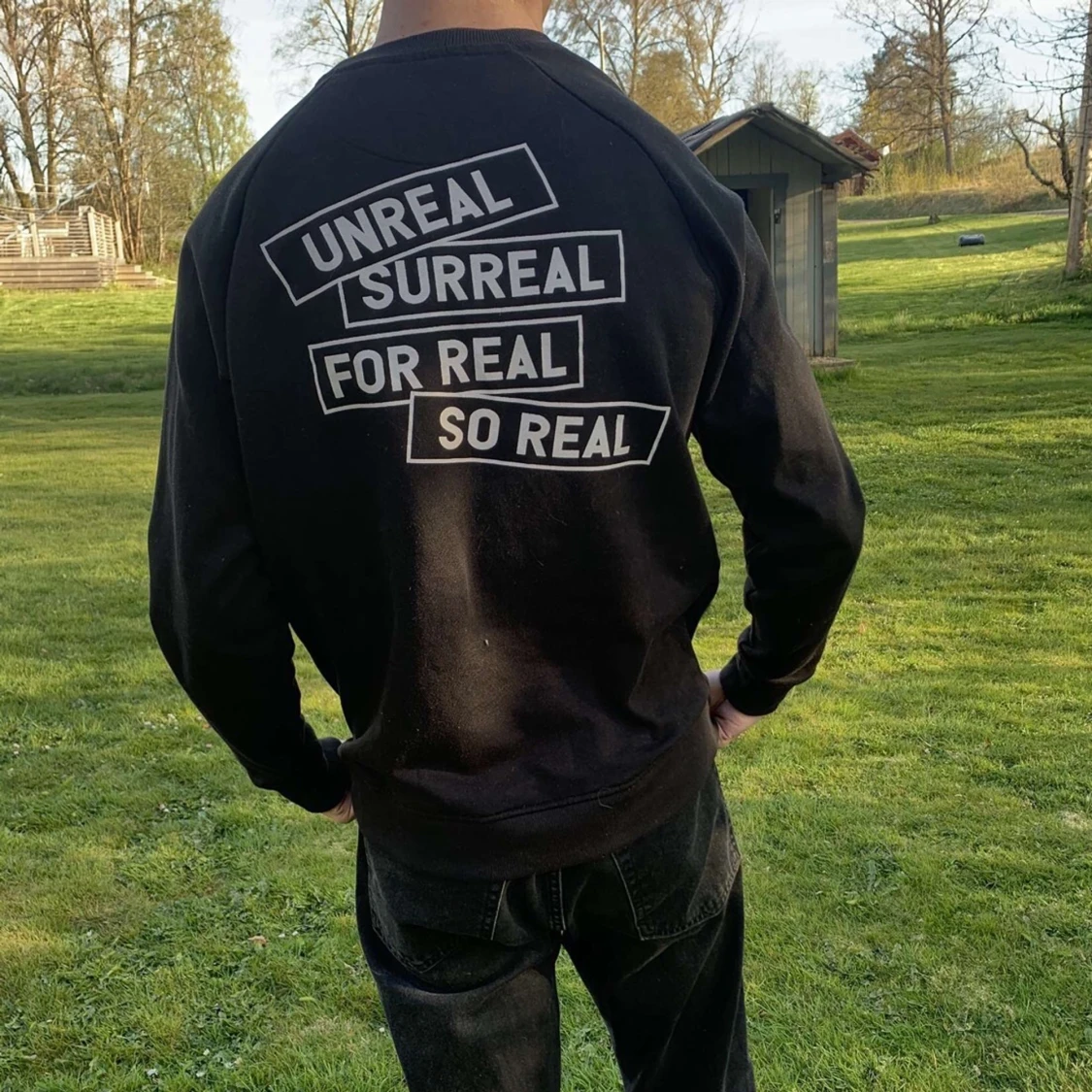 Svart sweatshirt - 91