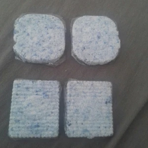 Bath bombs/ bad bomber  - 10kr/st Kan skickas mot frakt kostnaden, endast de 4kantiga kvar