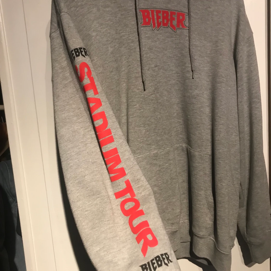 JUSTIN BIEBER HOODIE MERCH  - 91