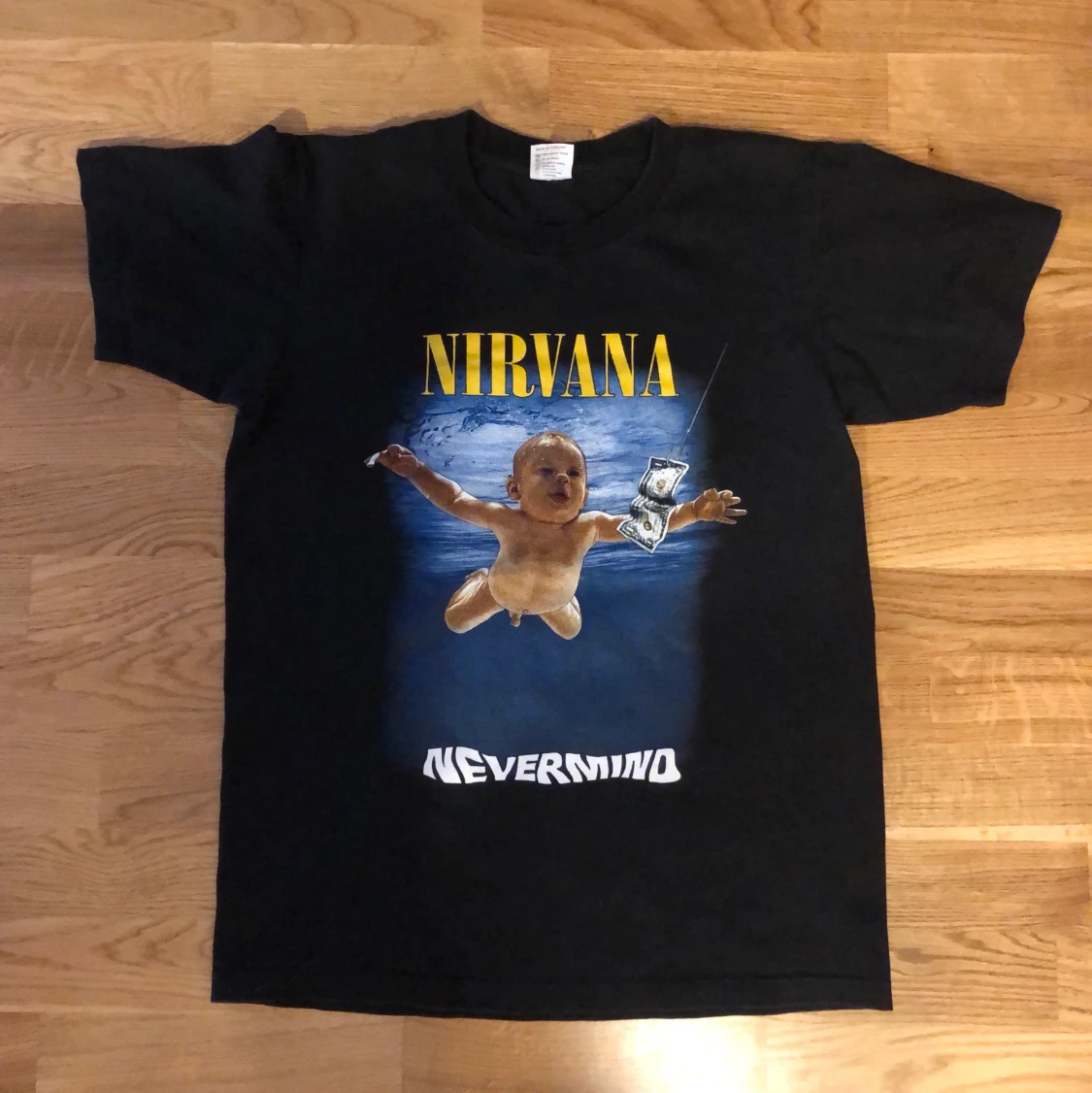 Nirvana t-shirt helt ny