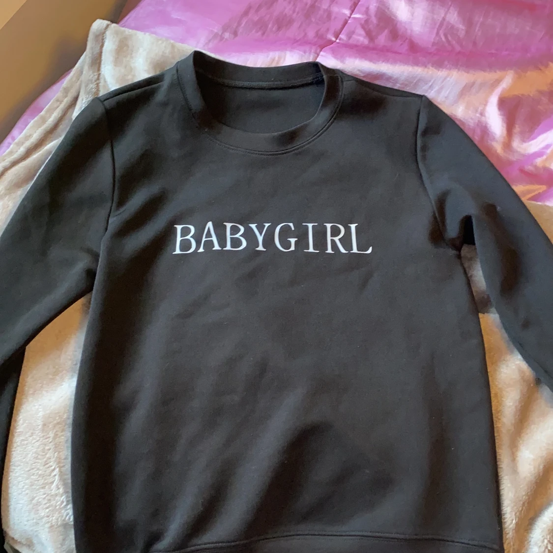 Tjocktröja med tryck 