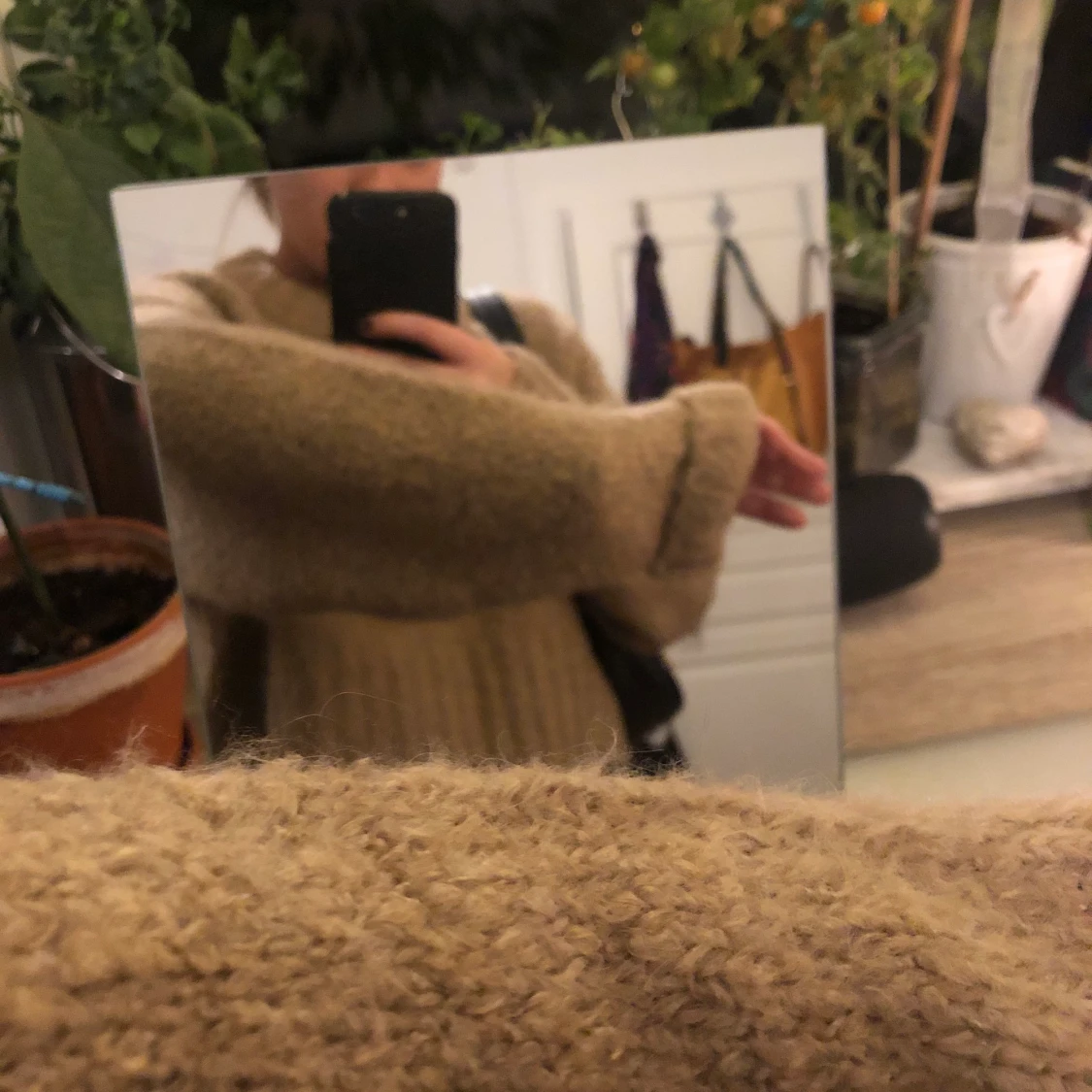 Stickad croppad tröja - 91