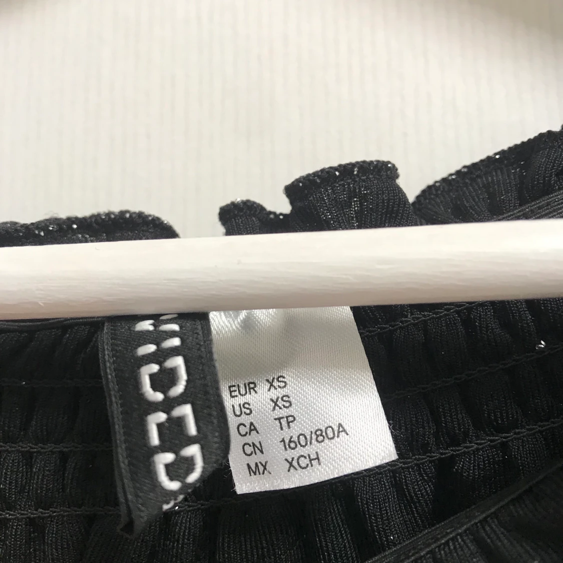 Glittrig tröja - 91