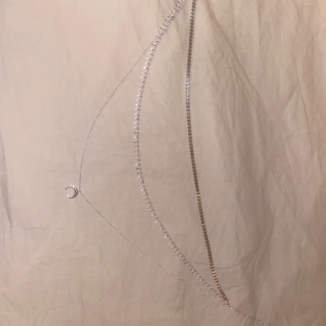 Tre halsband i ett - 90