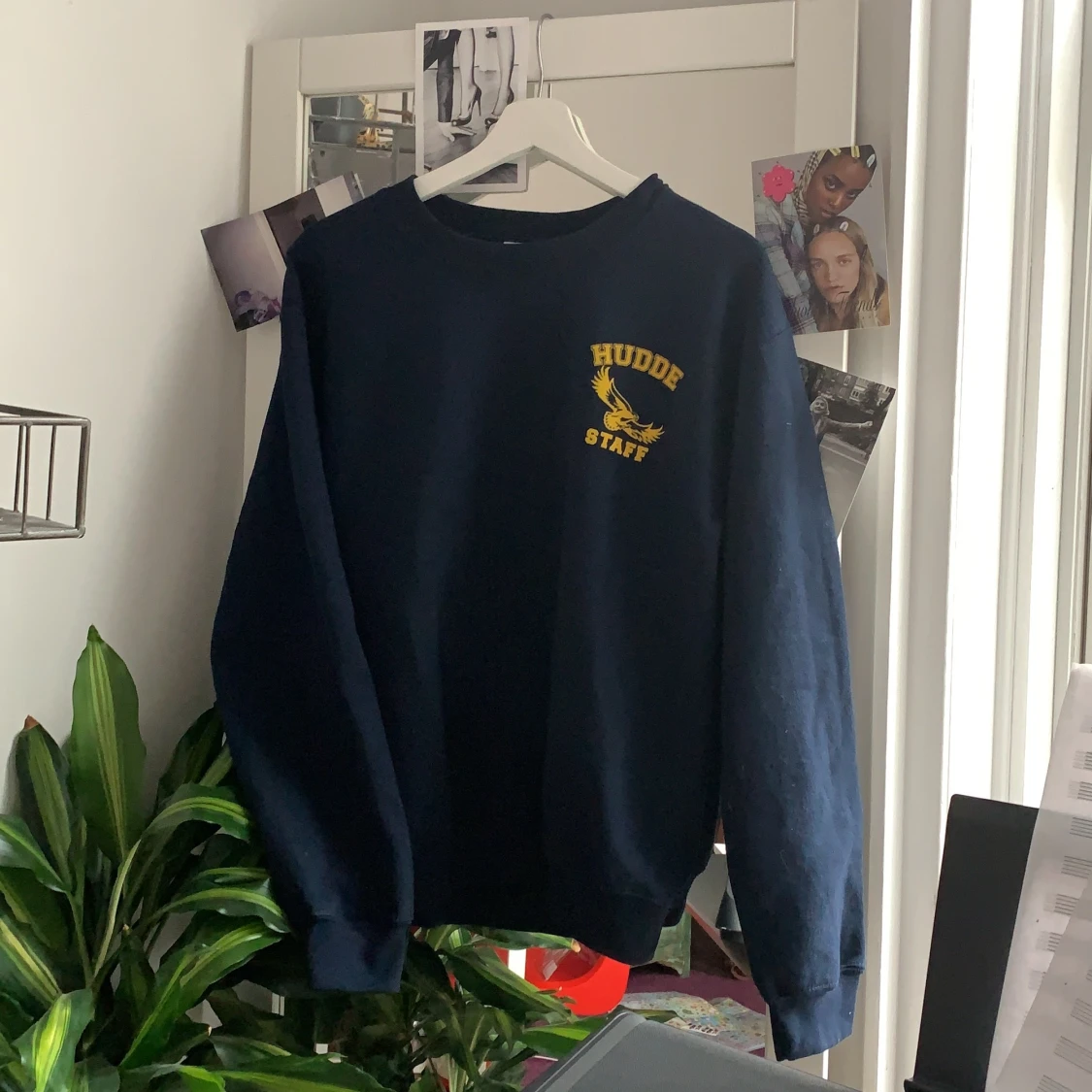 Marinblå Collage sweatshirt 