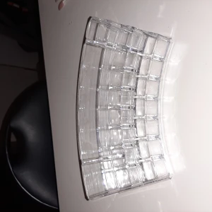 Akrylställ - Rundat akrylställ. Tror det är cocopandas sheila men är ej säker. Superbra skick, skriv vid fler frågor 