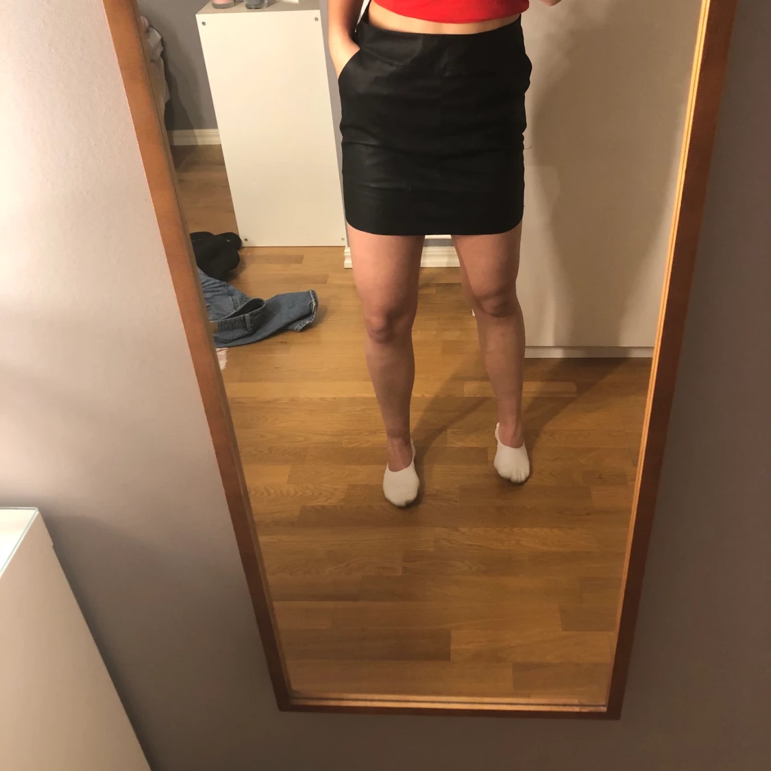 Svart skinnkjol - 90