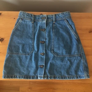  - Hög jeans kjol