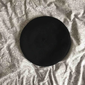  - Basker från TopShop, aldrig använd. Vid frakt är det köparen som står för fraktkostnaden 