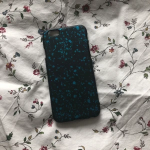  - Skal till iPhone 6. Frakt kostar 10kr. 