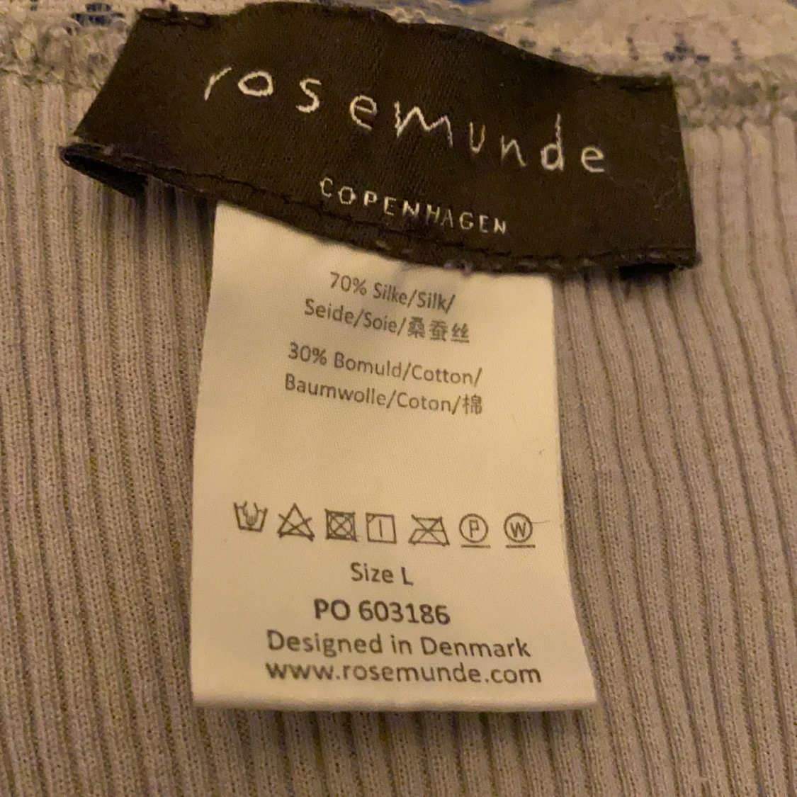 Linne i silke by Rosemunde/ dk - 91
