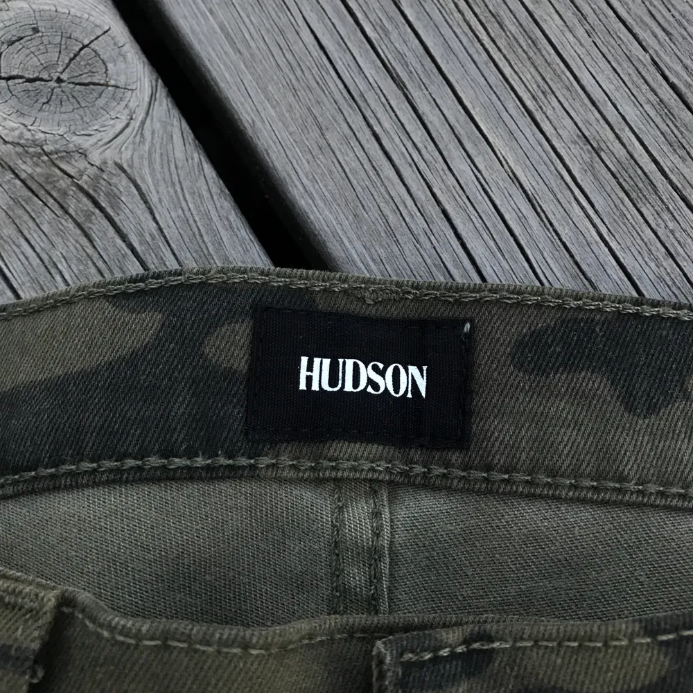 Snyggaste Hudson byxorna, knappt använda. Jeans & Byxor.