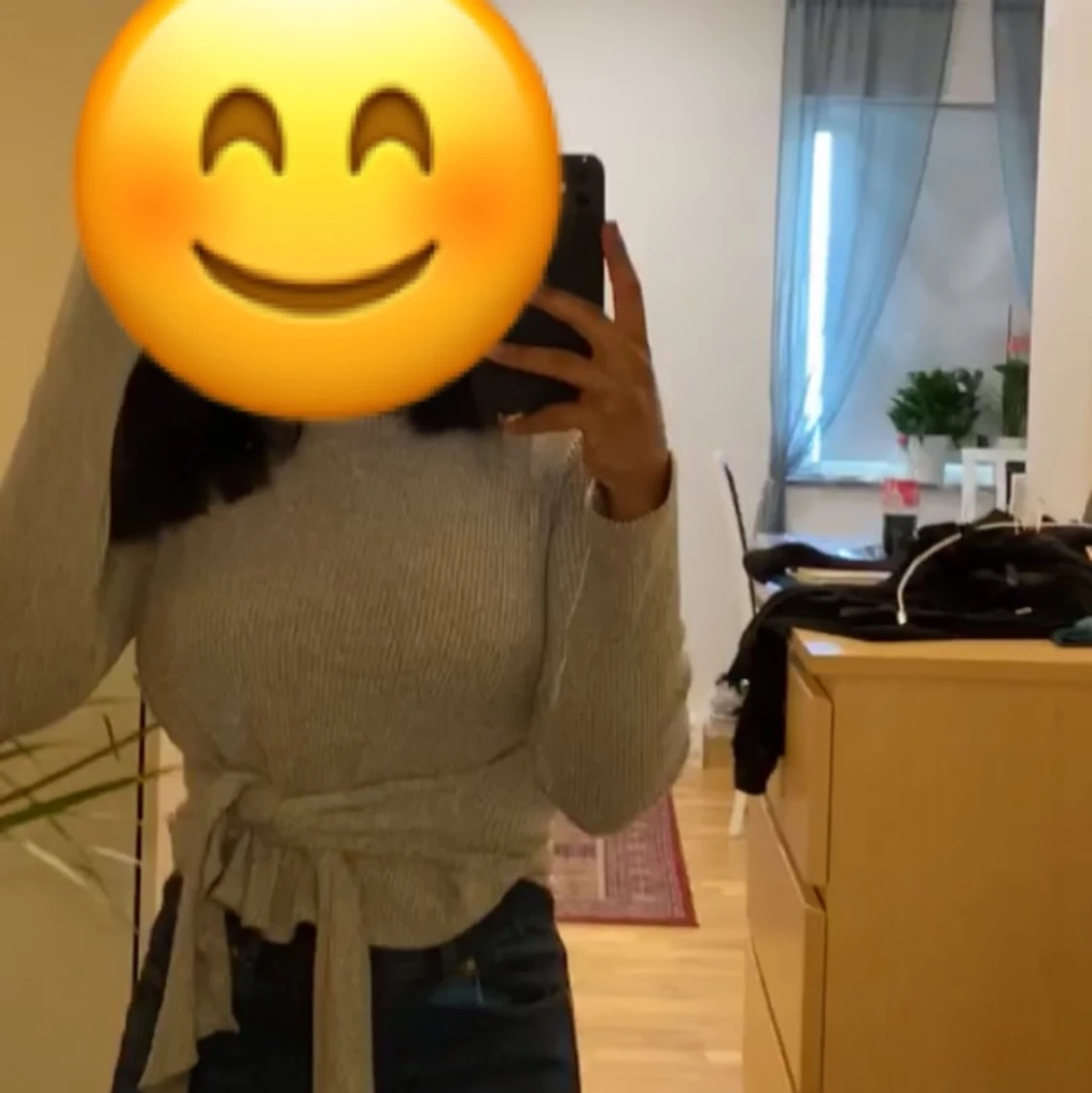 Tröja med knytning  - 90