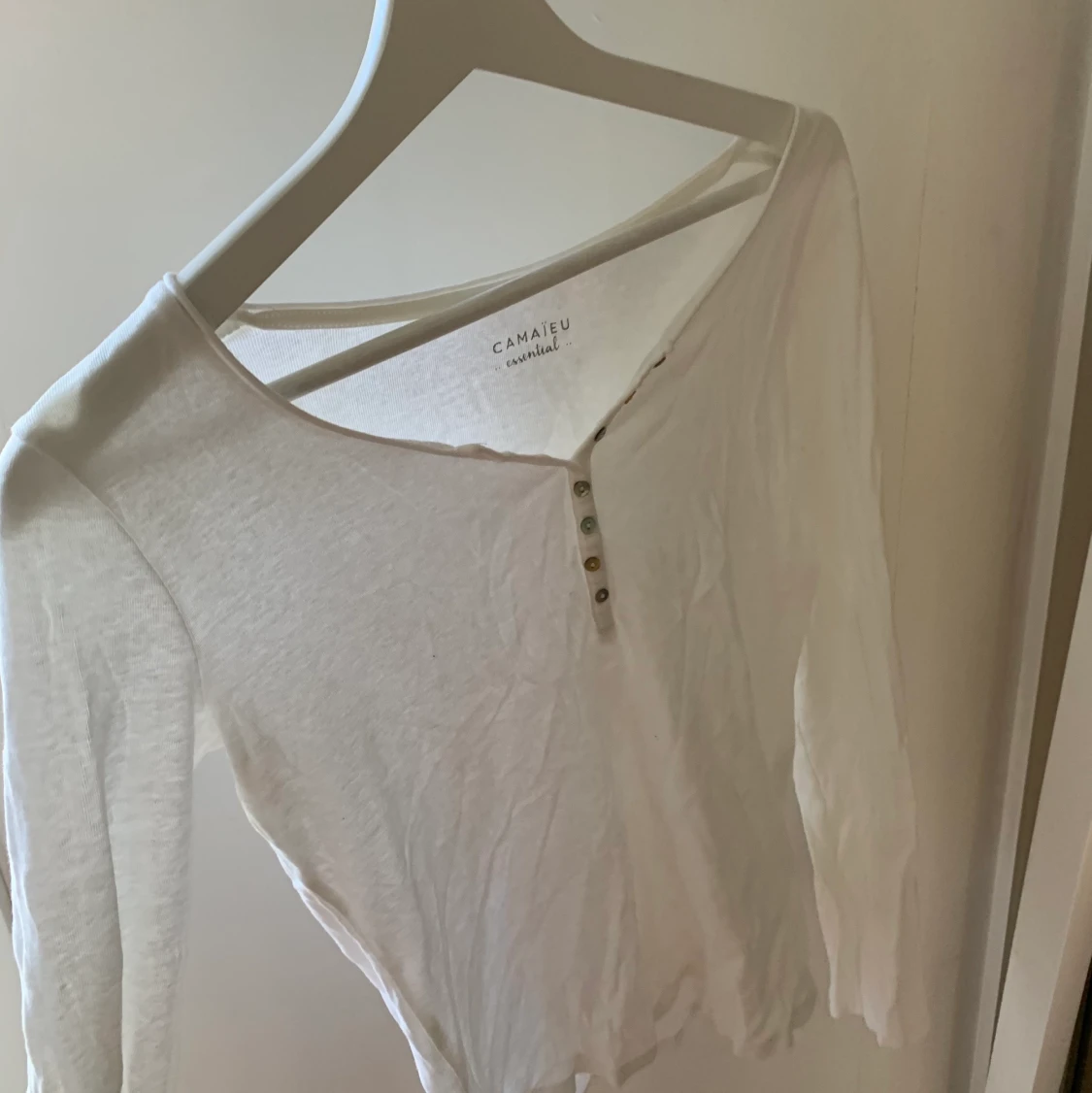 Tröja med knappar - 90