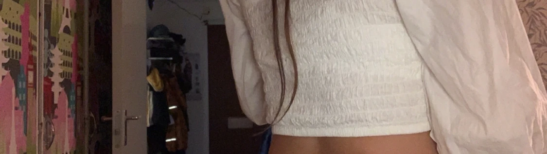 Vit tröja med puffiga armar - 90