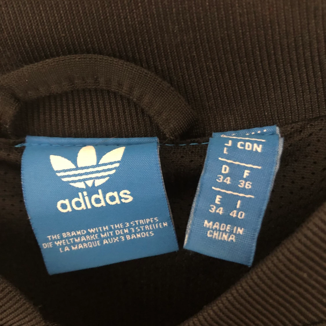 Super fin Adidas kofta - 90