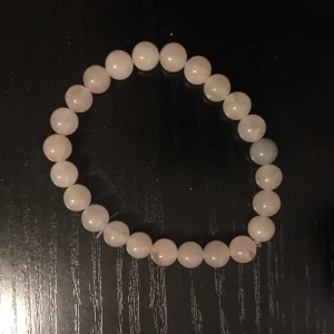 H&M armband - Det finns inte storlek. Passar alla.  