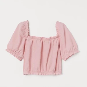 Rosa fin tröja med puffärmar från HM - Tröjan är aldrig använd och har prislappen kvar💗💗✨🤩