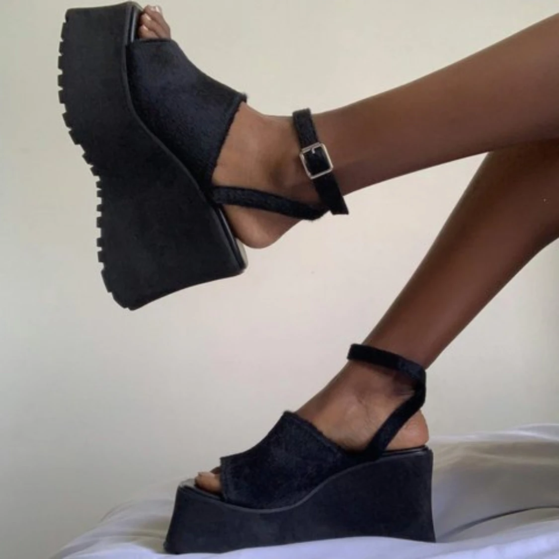 Chunky platform sandals 🥰 - 90