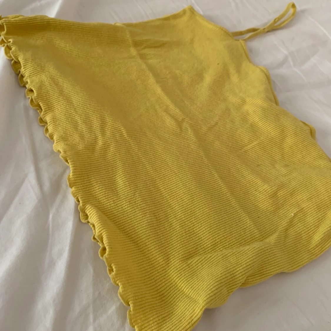 Gul liten Linne🌸 - 90