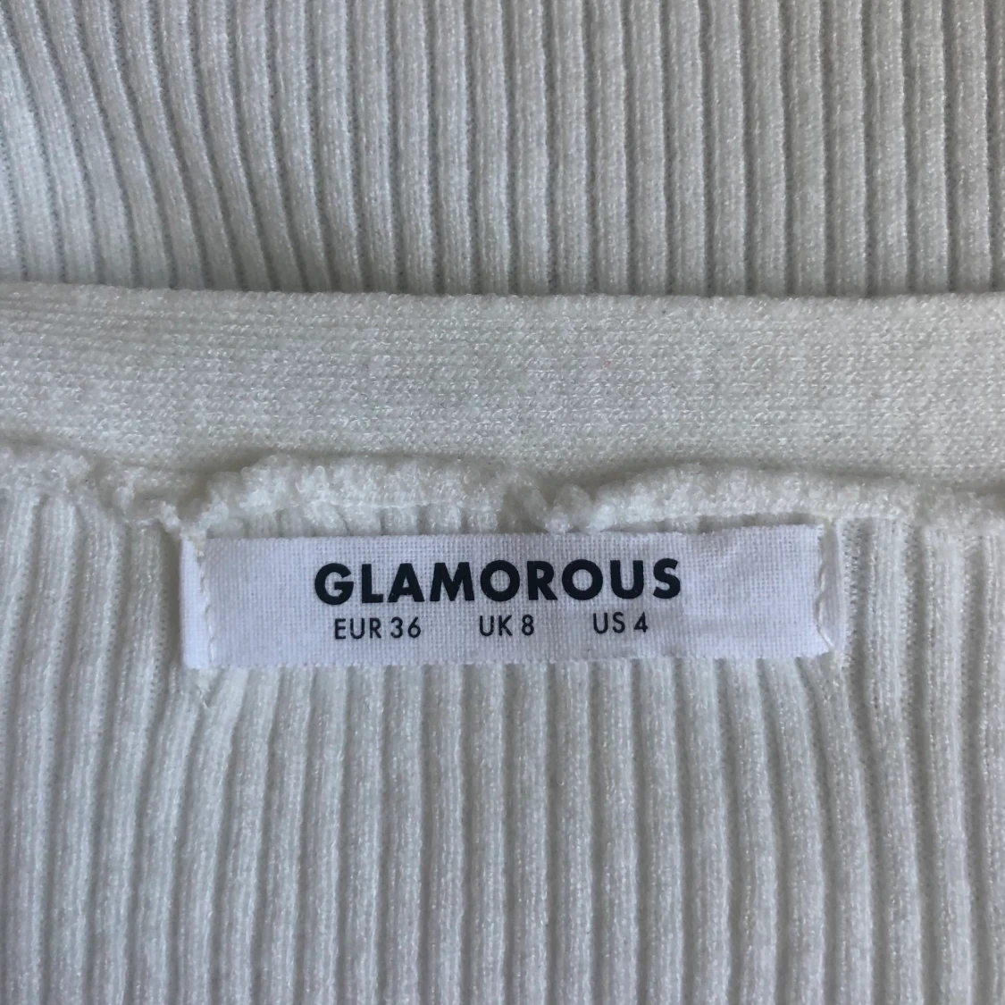 Söt kofta/knäpptröja - 90