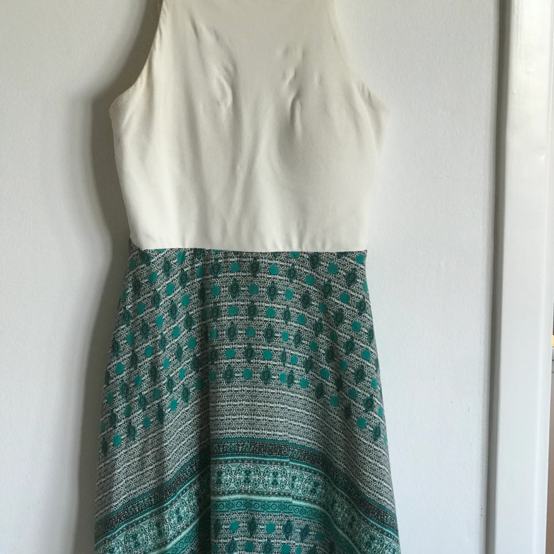 Mönstrad sommarklänning 