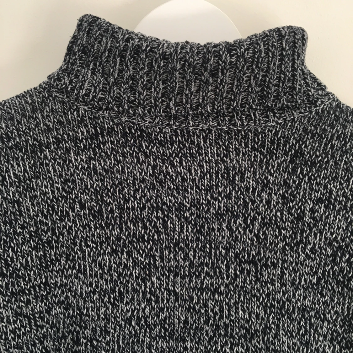 Knitted polo neck - 91