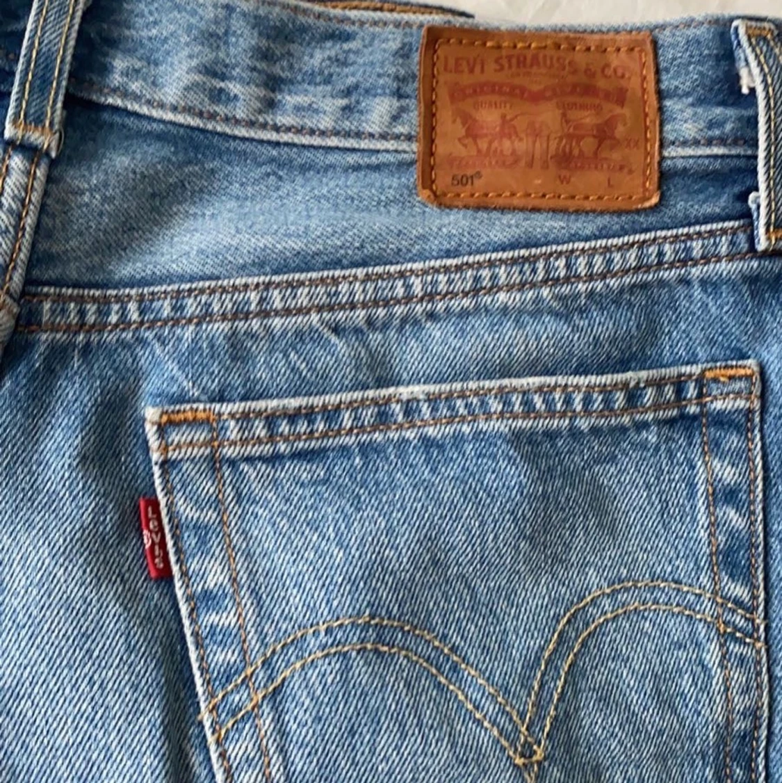Levis - 90