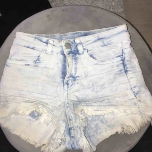  - Ett par shorts från hm ⭐️ aldrig använda 