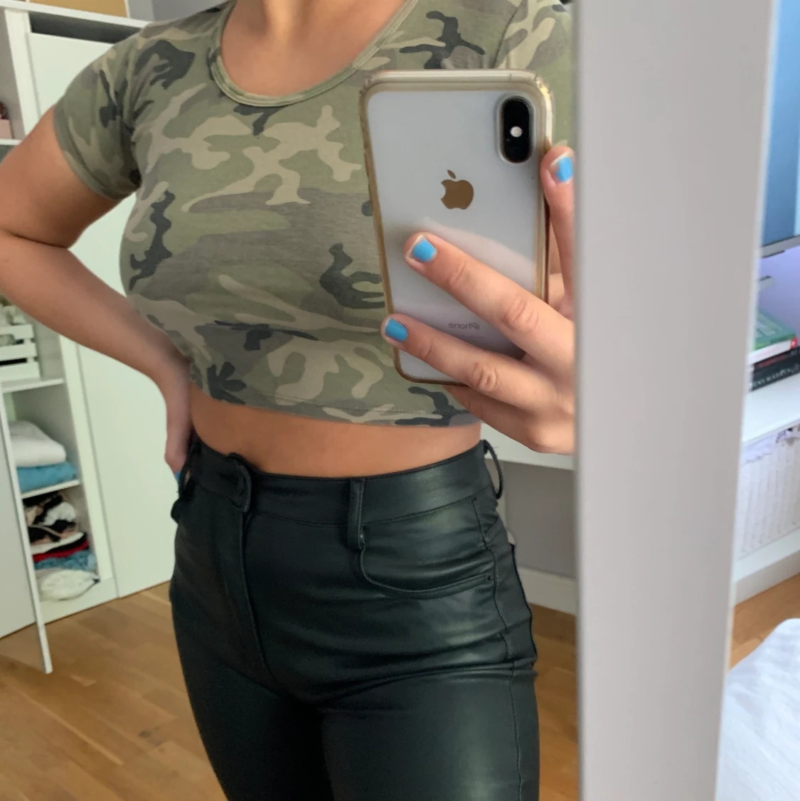 Militärmönstrad Crop Top - 91