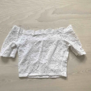  - Fin topp ifrån hollister! Bra skick!