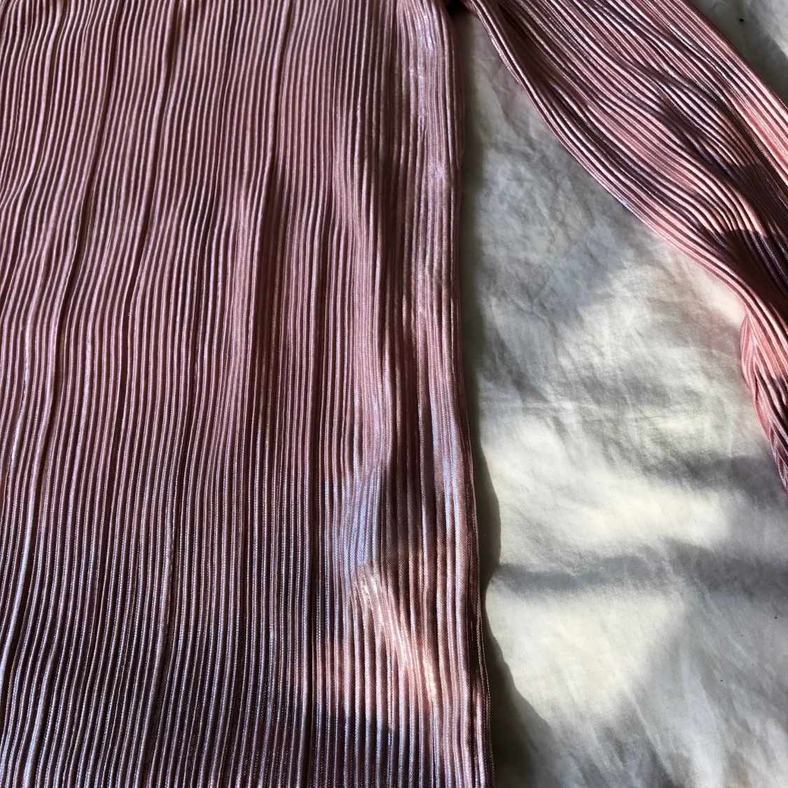 Skimmrig oneshoulder topp! - 90