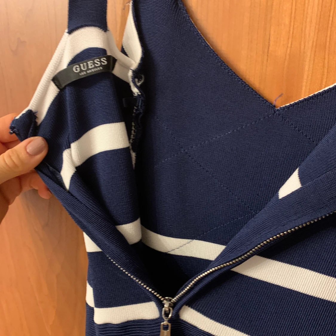 Guess klänning  - 91