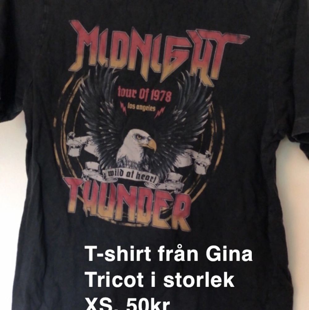 Från Gina Tricot.. T-shirts.