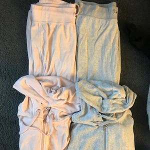 Mjukis set från Cubus  - Köp 1 set för 300 eller båda för 500. Bra skick.. Kan mötas upp i Stockholm annars är det + frakt på priset om inget annat sägs☺️