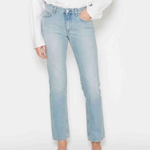  - Superfina byxor från Toteme, helt oanvända. Säljer pga för små för mig. Pris vid överenskommelse! Upphämtning i Göteborg eller Lund. Annars frakt:)🥰🥰