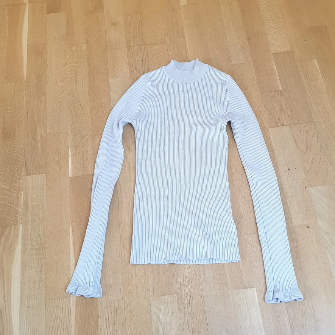 Stickad tröja från Gina Tricot