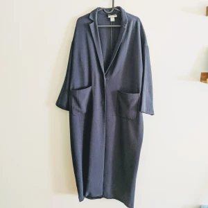 Kappa Mobki - Soft vår/sommarjacka från Monki. Nypris: 800:- använd fåtal ggr.