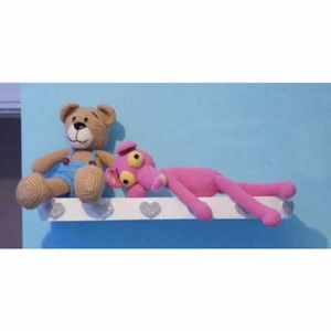 Rosapantern & Nalle - Rosapantern samt en Nalle båda handgjorda. Säljs separat! Perfekt till någon du tycker om eller dina barn. 