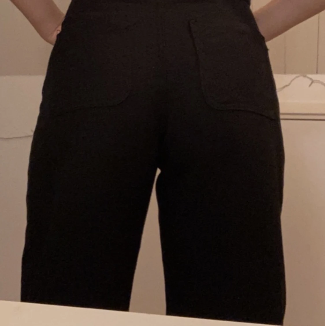 Svarta tygbyxor strl S/36 - 91