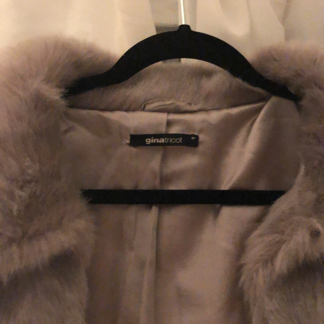 Grå pälsjacka - 90