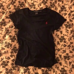  - Knappt använd, färg blå