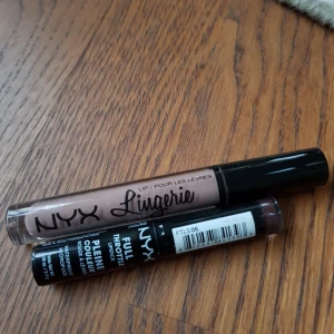  - Nyx liquid lipstick - Corset, använd 1 gång. Nyx lipstick - Night Crawler (mörk lila) - använd en gång. 1 st för 40, båda för 60! Frakt betalas av köparen eller så kan vi träffas vid centralen eller täby 